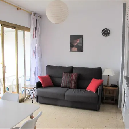 Apartment Apartamento Con Piscina - Los Sauces *
