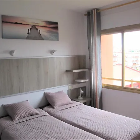 Apartamento Con Piscina - Los Sauces Lloret de Mar